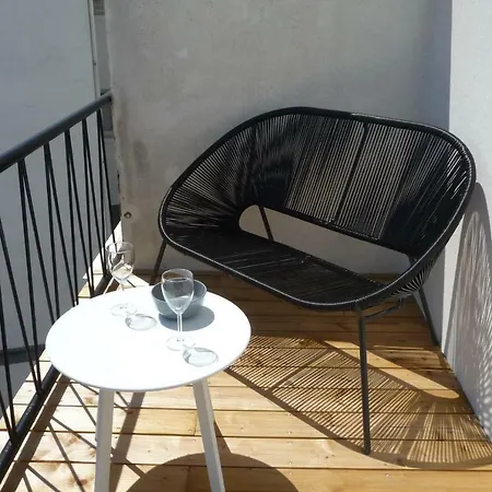 아파트 Le Balcon De La Conche 로양