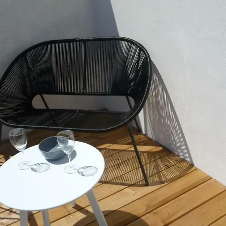 Le Balcon De La Conche * رويا